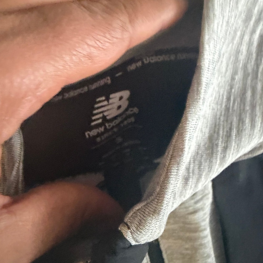 New Balance - Picture 3 of 4